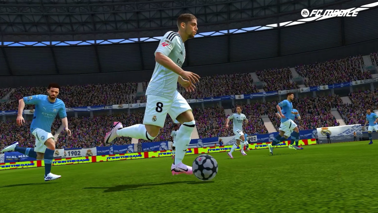 『EA SPORTS FC™ MOBILE』手のひらで蘇る、究極のサッカー体験。君だけのチームで世界を制覇せよ！